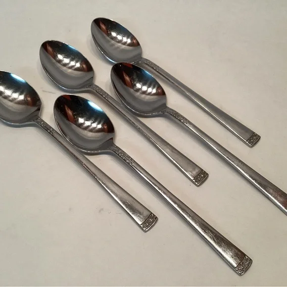 Supreme Stainless TOWLE 5 Teaspoons Glossy Japan TWS280
