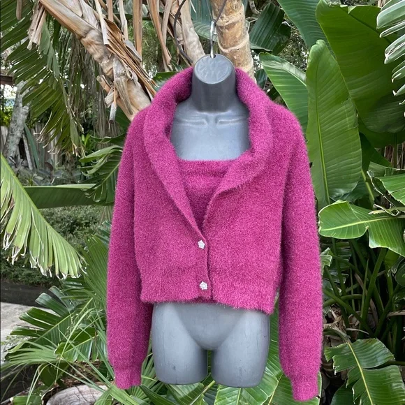 House of Harlow fuzzy crop tank and matching sweater set