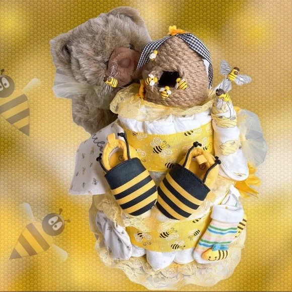 Honey Teddy Bear Diaper Diaper Cake, Bee themed