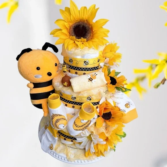 Bee Diaper Cake, Bee Baby Shower Gift