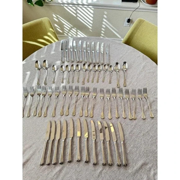 Oneida Cabana Stainless Steel Flatware 18/8 Round Tip Glossy - Disc. 58 Pcs