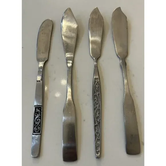 Vtg Lot Of 4 Butter Knives Assorted‎ Patterns Stainless Steel Amafa Hull Rogers