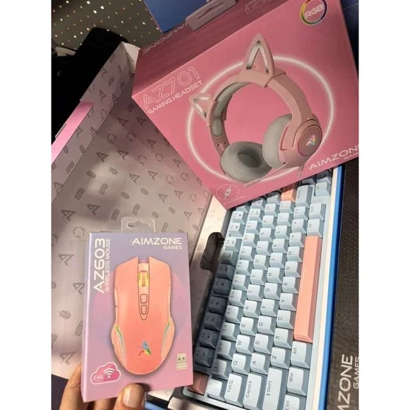 Pink Gamer set headset,‎ keyboard and mouse