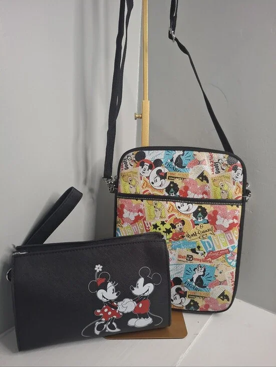Disney Parks Mickey Minnie Crossbody Bag & Matching Wristlet Set Like New