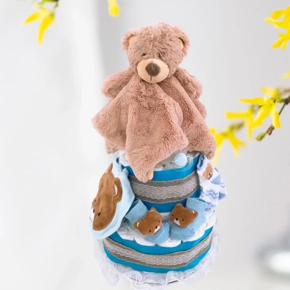 Teddy Bear Diaper Cake