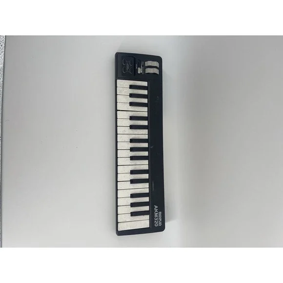Midi Keyboard Controller (with dope )no Tested As-is
