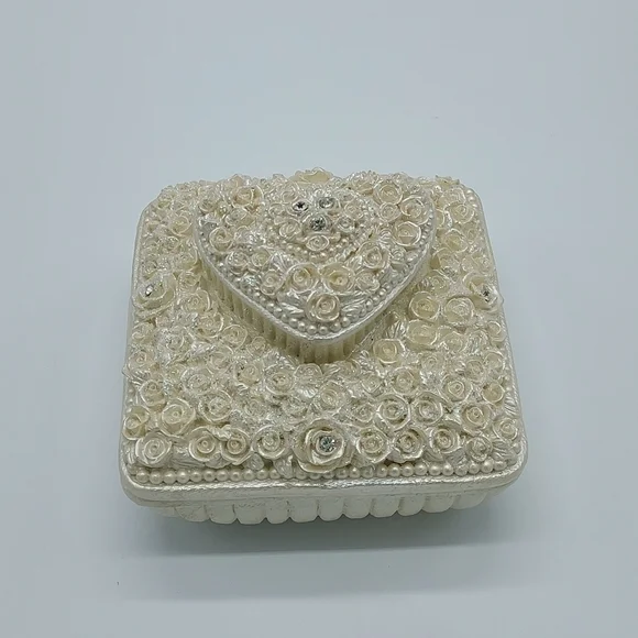 Wedding Cake Topper/ Shower Gift Box Glittery Rose Top
