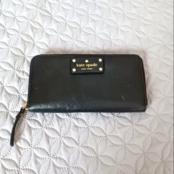 Kate Spade black leather zip wallet