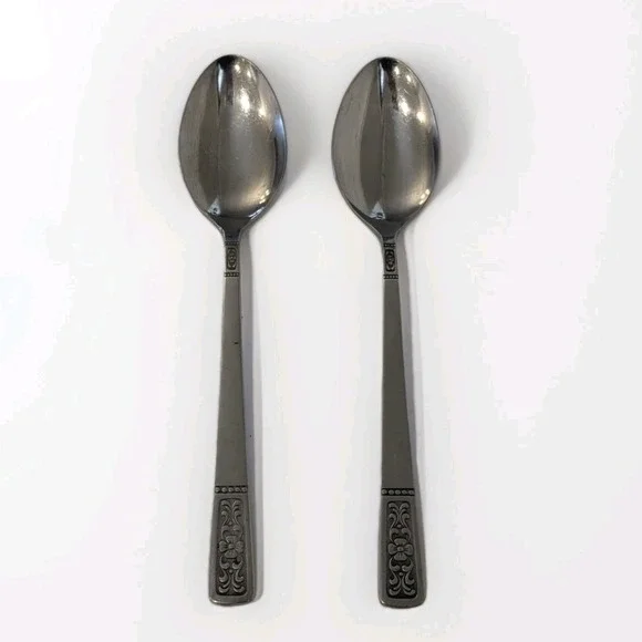 United Silver 2 Soup Spoons CASSANDRA Stainless MCM Floral Flower Japan Vintage