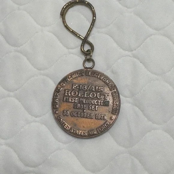 VTG Keychain General Dynamics Electronics Division Air Force Rollout f-16 AIS