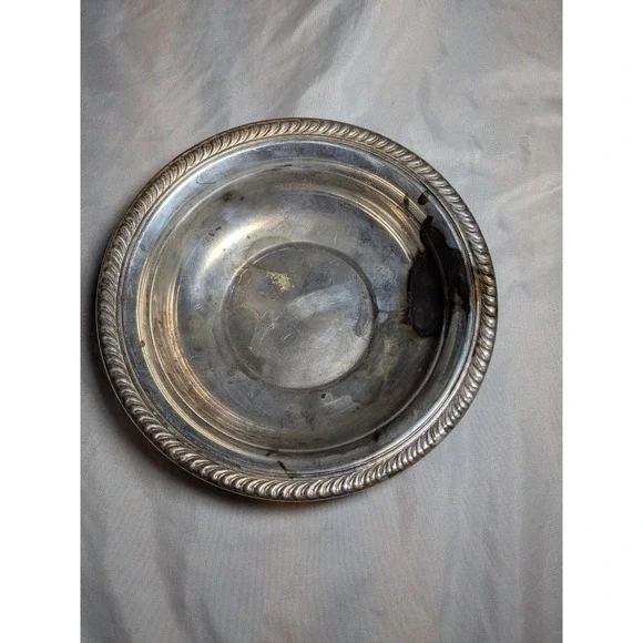 Vintage F.B. Rodgers Silver Co Trade Mark #1028 Silver Plated Bowl