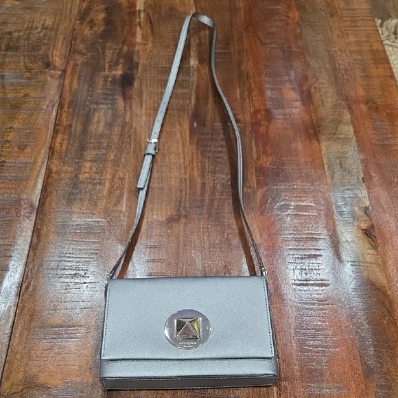 Kate Spade Elegant Silver Crossbody Bag
