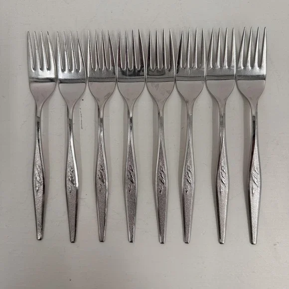 Community Stainless Steel Dinner Forks 8 Piece Leaf Handle Silverware Flatware