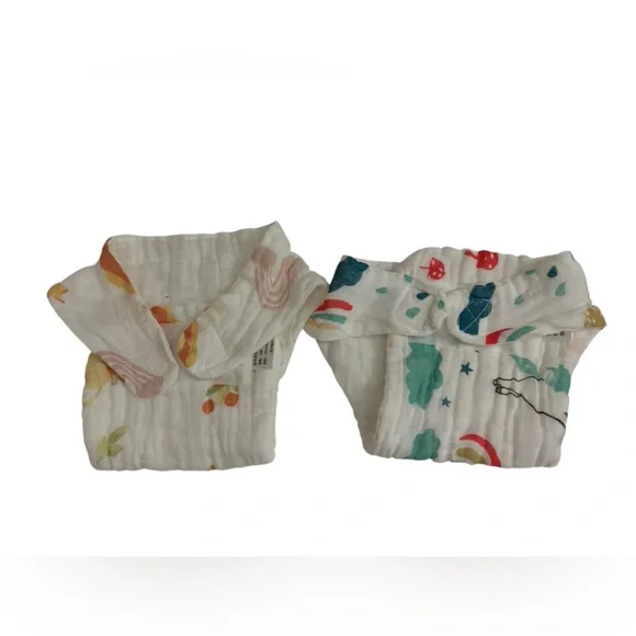 [NWT] Reusable Cloth Diaper Set of 2 | Soft Muslin Cotton | Adjustable