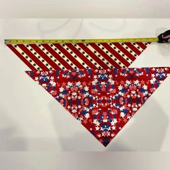 NEW without tag (NWOT) Dog (pet) Bandanna pack of 2
