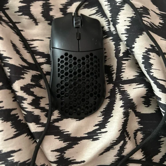 Glorious model o gaming mouse