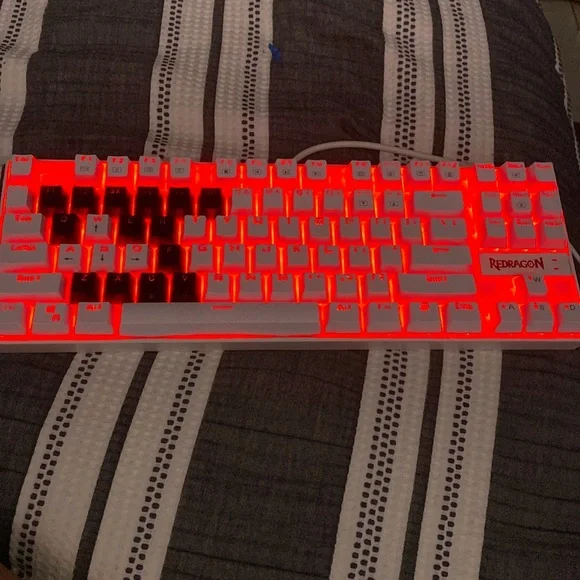 Gaming keyboard
