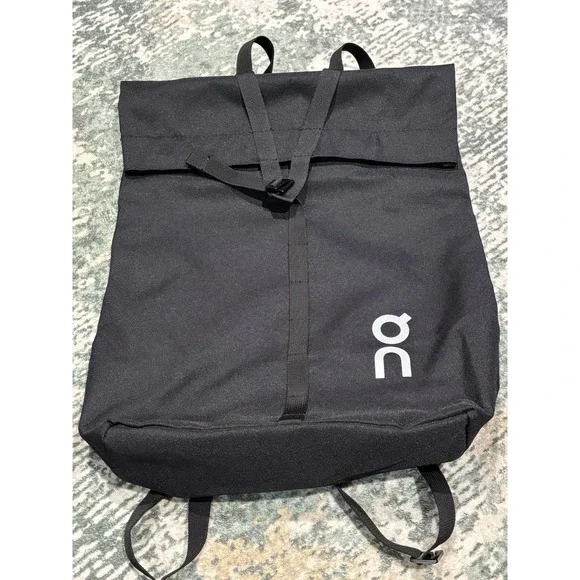 ON-cloud RUNNING BACK PACK