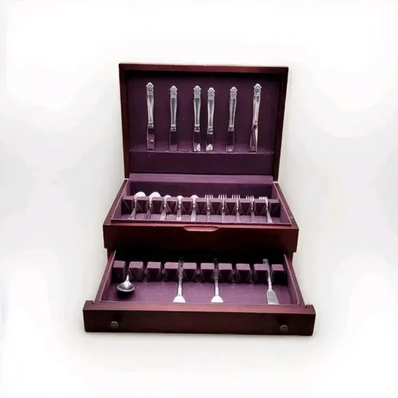 Service for 6 DANISH PRINCESS Silverplate Holmes & Edwards Flatware Set in Case
