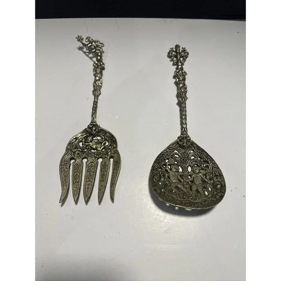 Silverplate Cherub Angel Cupid Serving Fork & Spoon Intricate Pattern 9.5