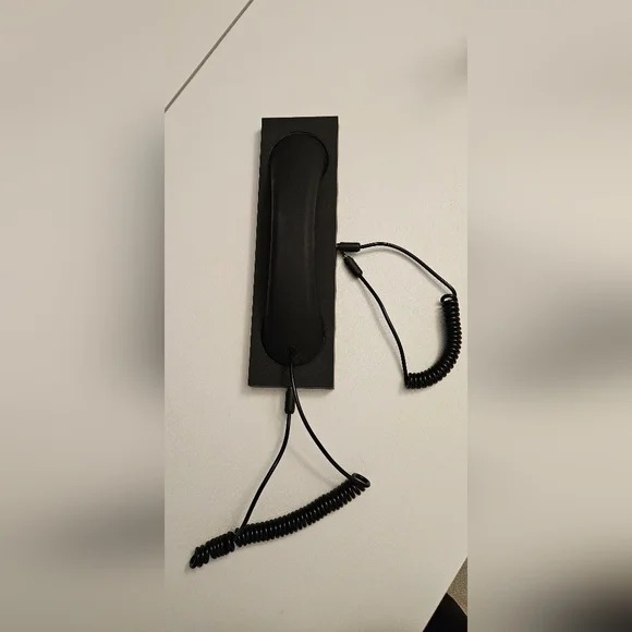 Black Wired Handset for Cell Phones