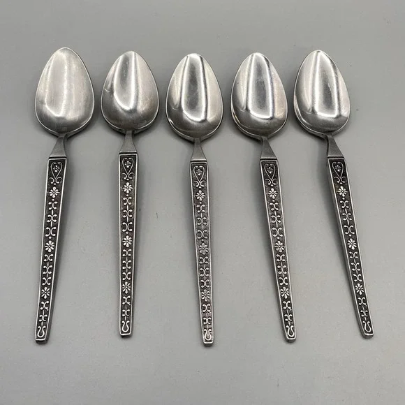 Vintage‎ Riviera Cordova Teaspoons 5pcs Stainless Japan Black Accent Plain Back