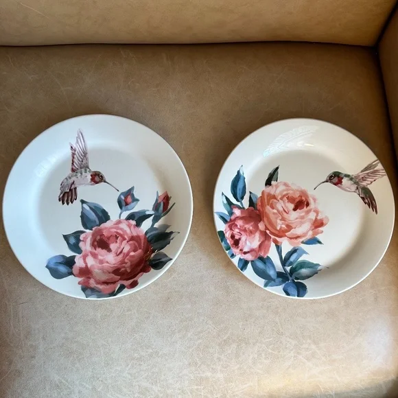 Set of 2 Pier 1 Hummingbirds and Roses 8.75