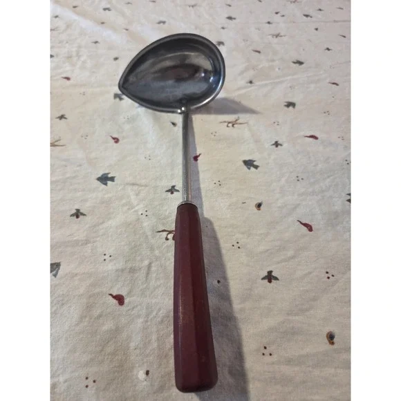 VTG 1950's Corona Red‎ Bakelite Handle Gravy Ladle Retro Serving Spoon Farmhouse