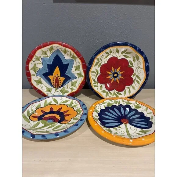 Pier 1 set of four 8 1/4
