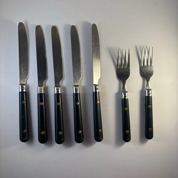 7 Rogers Hunter Green Stainless Flatware‎ Plastic Handle 5 Knives 2 Forks