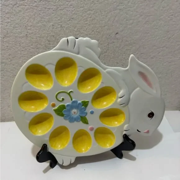 Pier 1 imports Easter 3D bunny egg plate 11” x 9” deviled egg serving