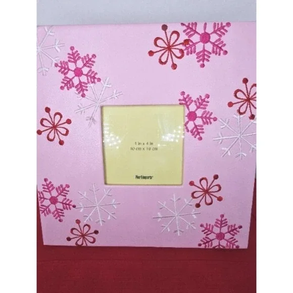 Pier One Imports 4 X 4 Picture Frame Pink Snowflakes‎ Embroidered Christmas
