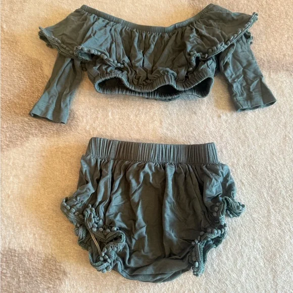 Kate Quinn Ruffle and ball accent two piece Outfit