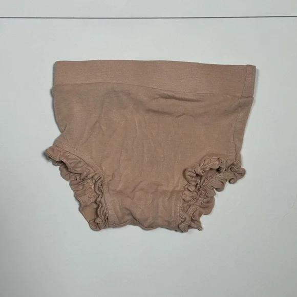 Larkspur Baby Tan Ruffle Diaper Cover Size 6-12M