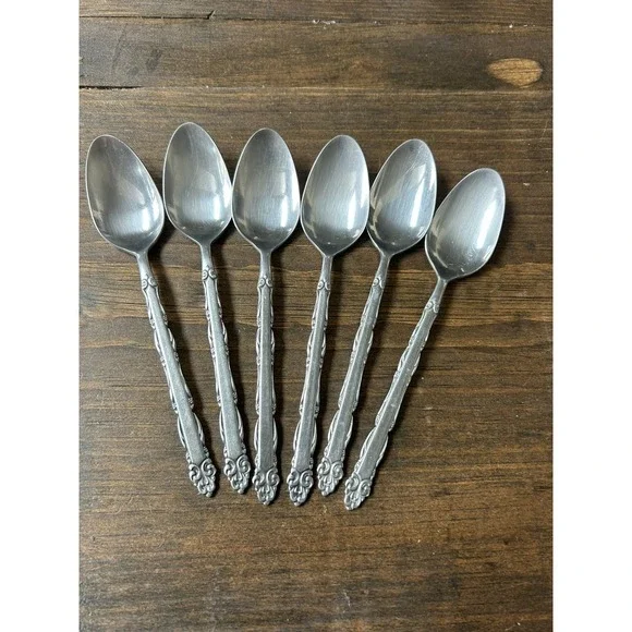 Ekco Eterna MARY ELLEN Place Soup Spoons 7 3/8