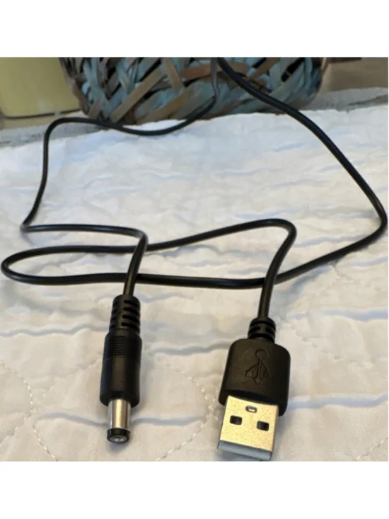 USB Type-A Male to DC Barrel Plug Adapter Cable 3ft Black 1:1