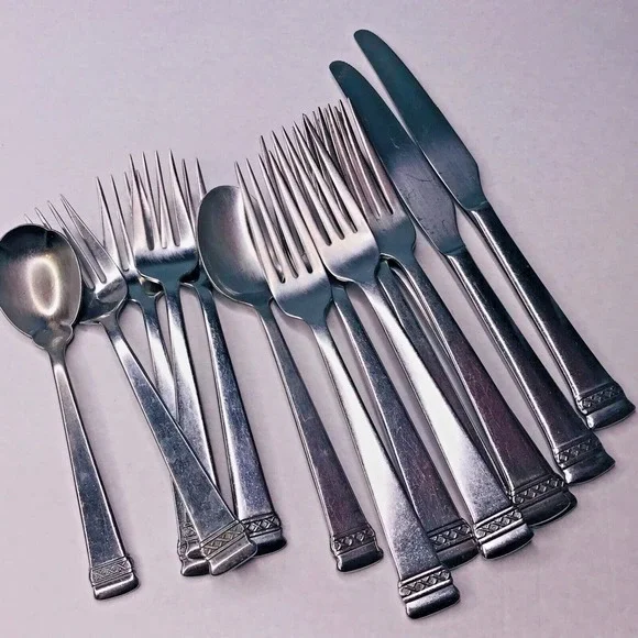 Oneida Athena Stainless Flatware Set of 14 pcs Dinner Fork Sugar spoon knife