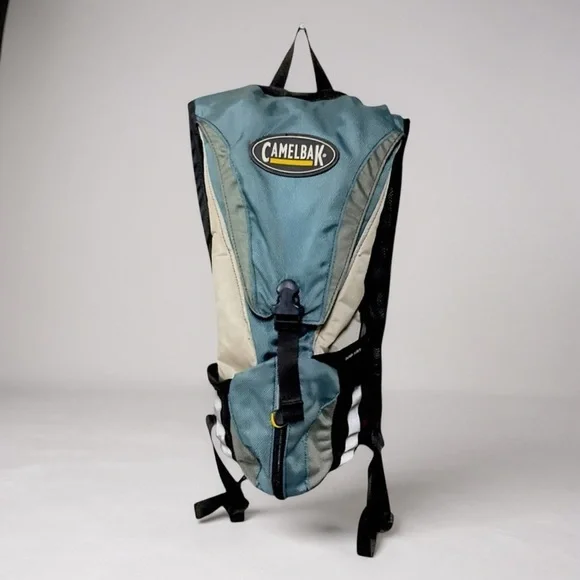 🚵‍♂️ Vintage CamelBak Hydration Pack‎ 💦 Rugged Outdoor Cycling Bag