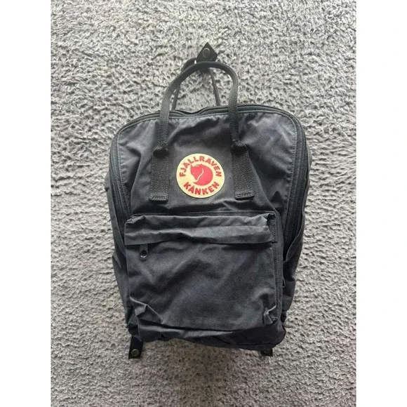 Fjallraven Kanken Classic Vinylon‎ Everyday Outdoor Backpack Black Unisex