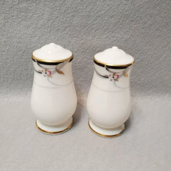 Vintage Gorham Manhattan Salt & Pepper Shakers Set, 24K Gold Trim, Porcelain