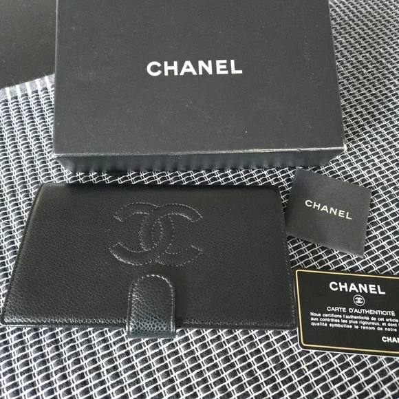 Chane CC Logol Black Leather Wallet