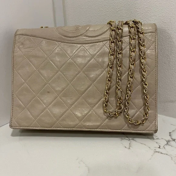 Chanel Lambskin Cream Shoulder Bag
