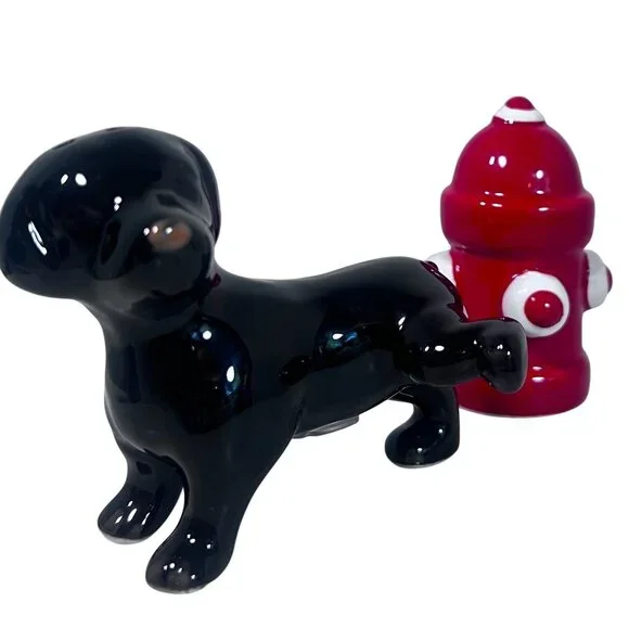 Pier One Black Dog‎ Urinating on Red Fire Hydrant Ceramic Salt & Pepper Shakers