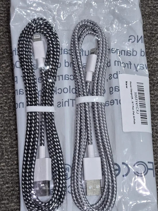 Braided Lightning to USB Charge & Sync Cable - Black and Gray