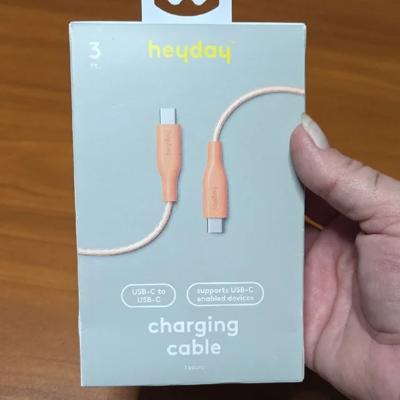 Heyday USB-C to USB-C Cable - Peach