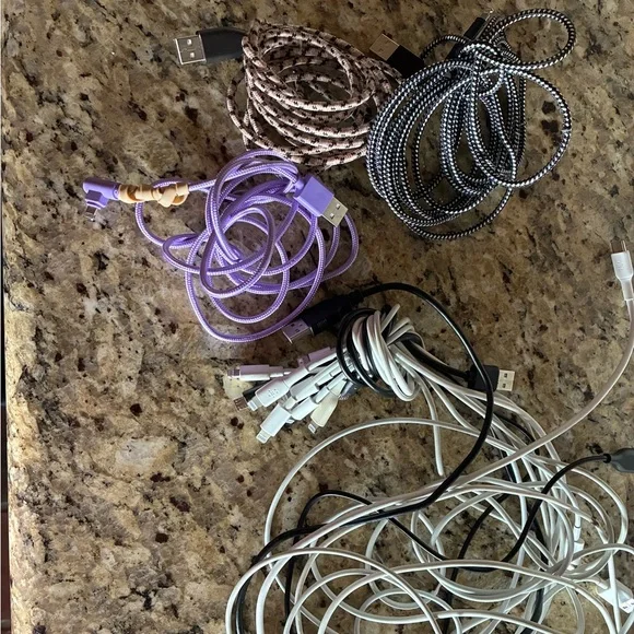 Assorted Lot of Iphone/Ipad Charging Cables - Black, Purple, White