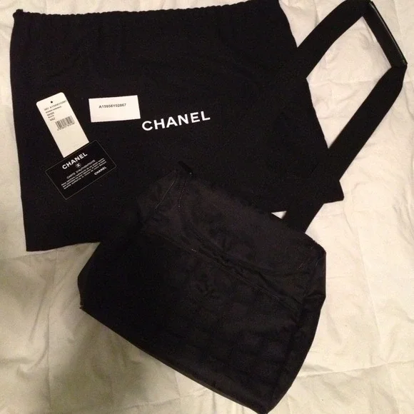 Y2K CHANEL handbag