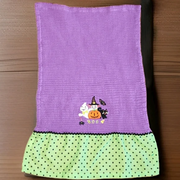 Vintage Pier 1 Imports Halloween Waffle Towel Ghost Pumpkin Cat Witch Hat BOO