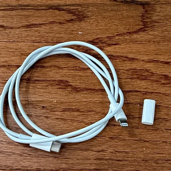 Apple Lightening White Charging Cable 40”