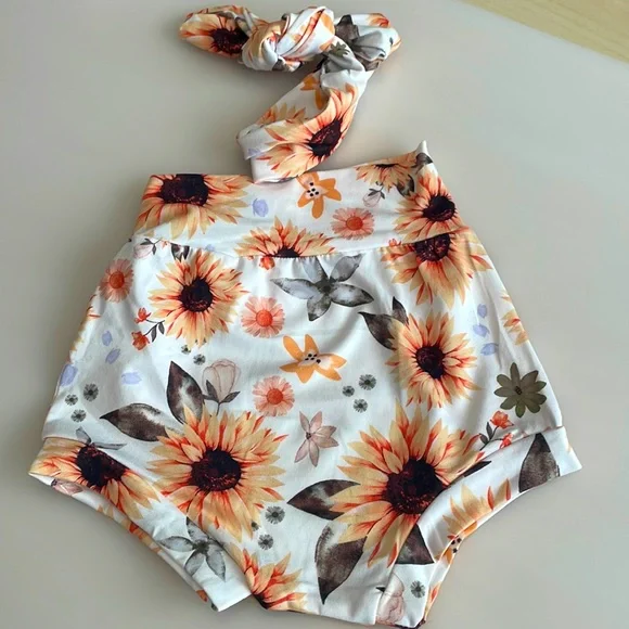 NWT Baby Bum Cover with Tie Headband Size 9-12 months
